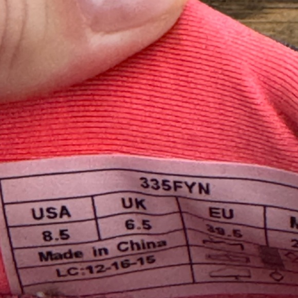 Vionic 335 FYN Lace Up Athletic Lace Up Shoe Womens Size 8.5 Blue Pink White - Picture 8 of 9